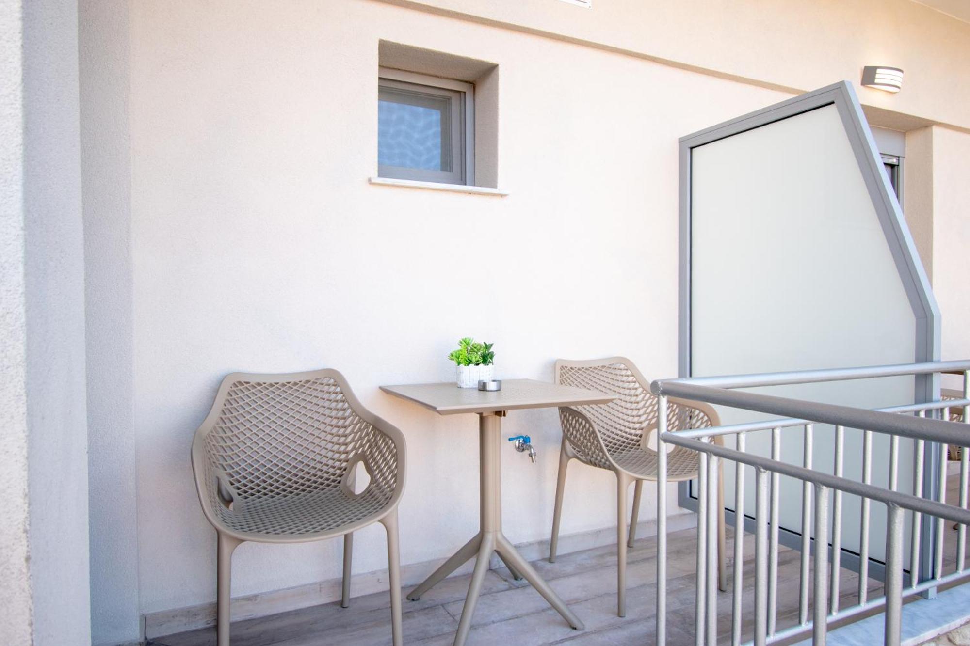Magdalena Seaside Apartments Néa Róda Eksteriør bilde